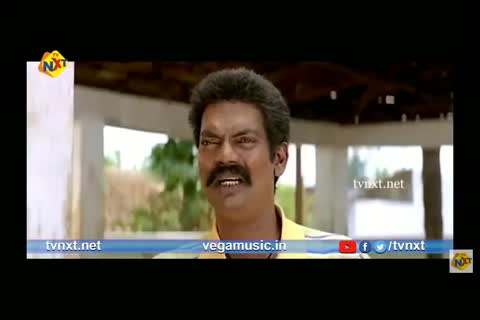 ഇവളെന്താ ഒരു മാതിരി വാവെടുത്ത പശുവിനെ പോലെ !